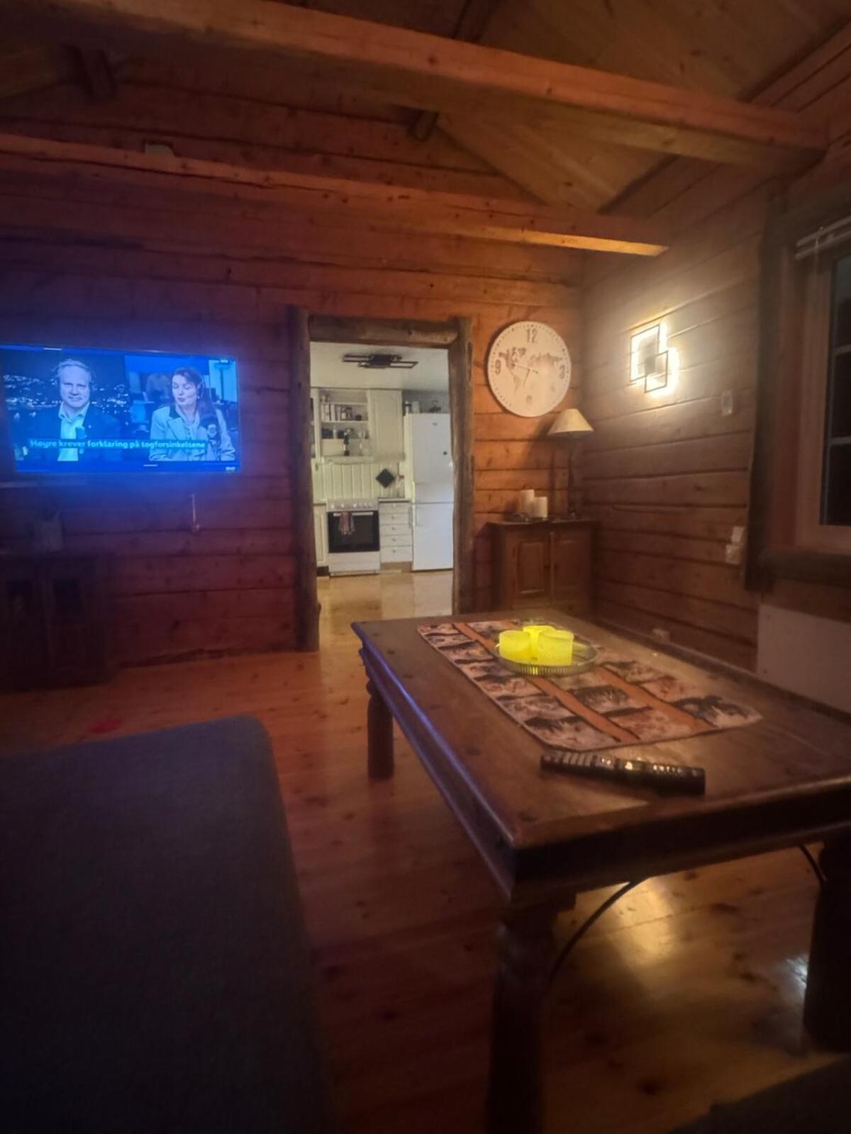 Cottage With Good Standard Next To Neiden River Exterior photo