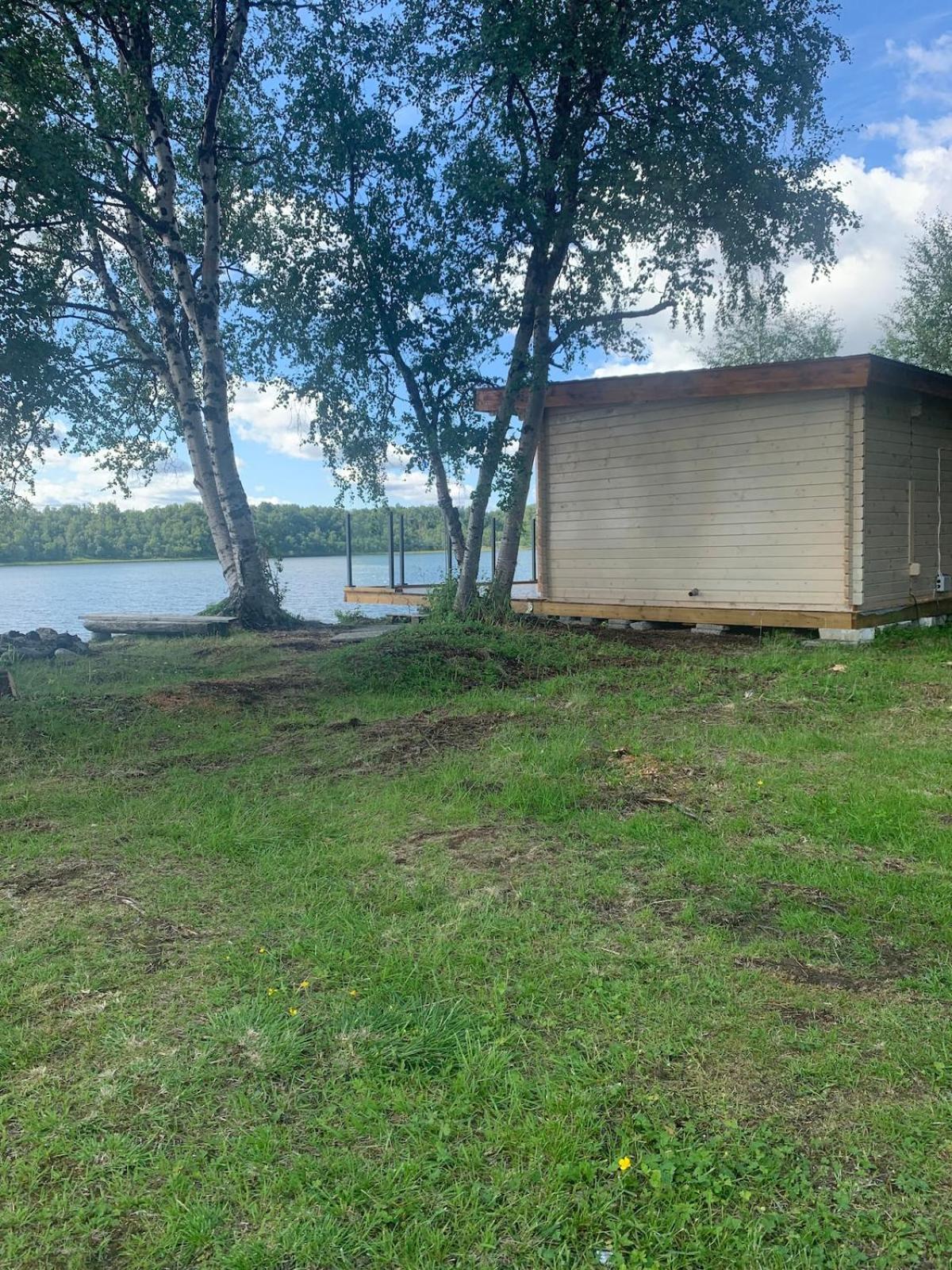 Cottage With Good Standard Next To Neiden River Exterior photo